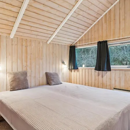 Hébergement de vacances Family-friendly And Well-maintained With Sauna And Ev Charger Near Gjerrild *