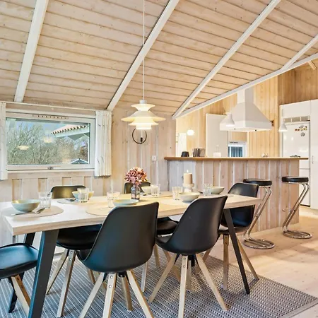 Family-friendly And Well-maintained With Sauna And Ev Charger Near Gjerrild Grenå