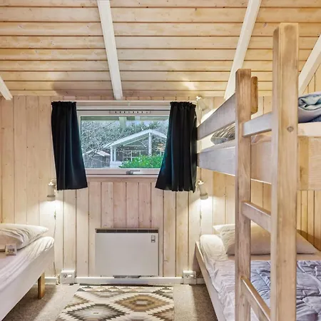 بيت للعطل Family-friendly And Well-maintained With Sauna And Ev Charger Near Gjerrild Grenå